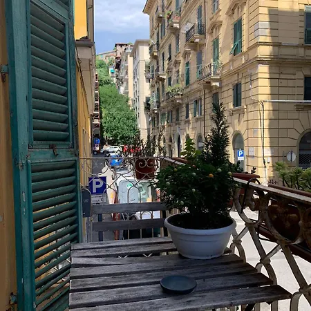 La Taverna Del Metallo Мини-отель