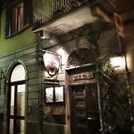 Inn La Taverna Del Metallo *