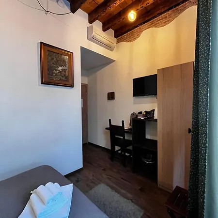 La Taverna Del Metallo *