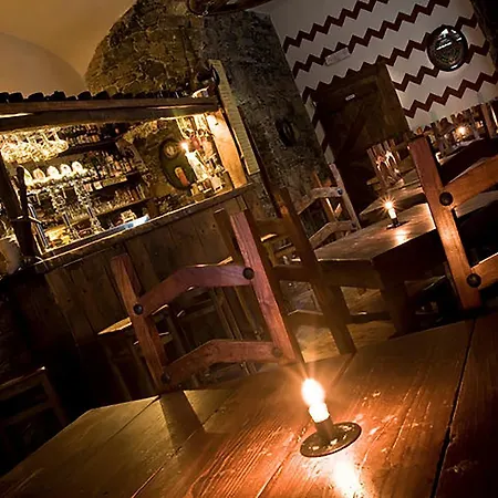 여관 La Taverna Del Metallo